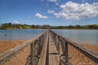 Whananaki footbridge. Image: Su Leslie 2019