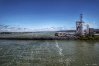 Manukau Harbour, from the walkway on Mangere Bridge, Auckland. Image: Su Leslie 2019