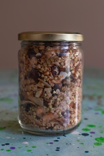 Buckwheat granola. A new discovery, easy to make and very tasty. Image: Su Leslie 2019