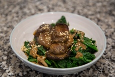 Miso-glazed mushrooms, spinach and soba noodles with sesame dressing. Image: Su Leslie 2020